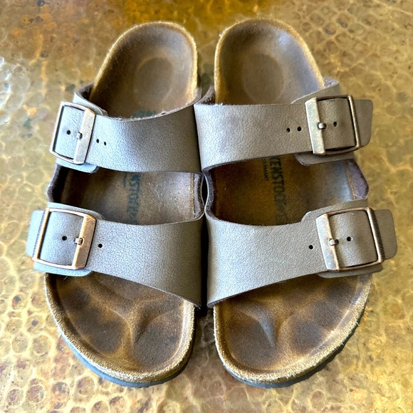 Birkenstock Other - Birkenstock Arizona